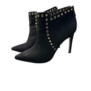 Izabella Rue Jorden Black Ankle Boots with Gold Eyelets Size 8.5